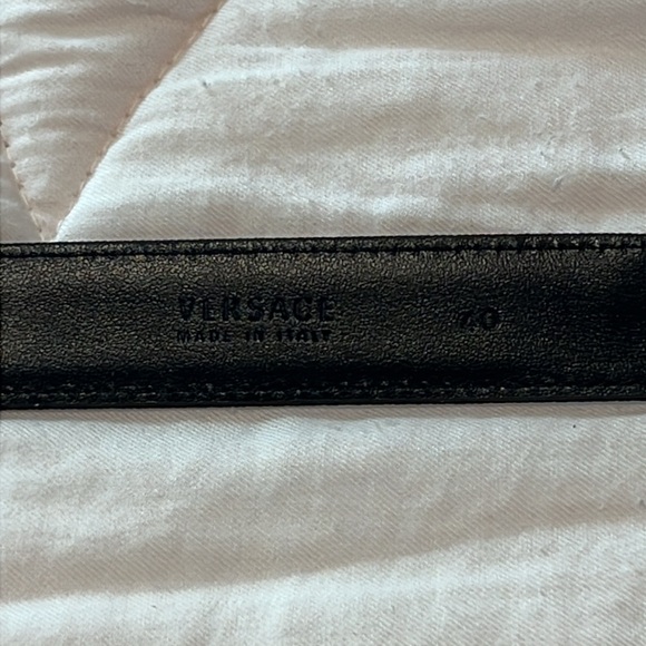 Versace black belt - Picture 3 of 5